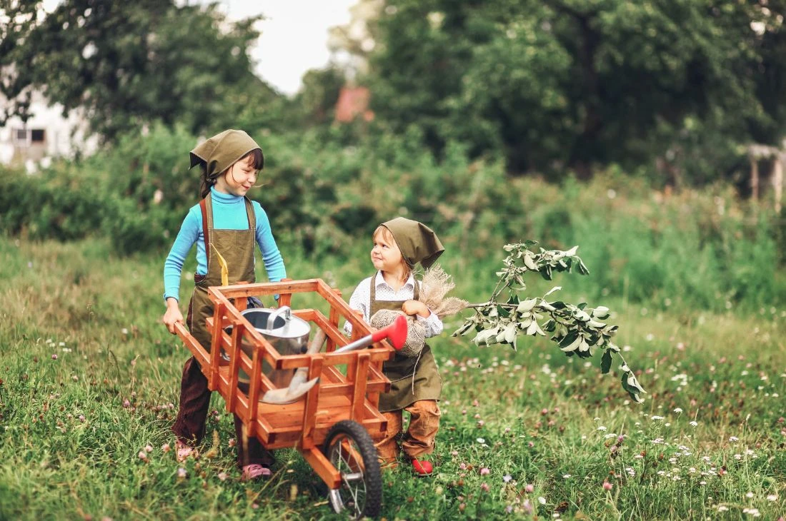 Daniel-Moquet jardin tablier enfant
