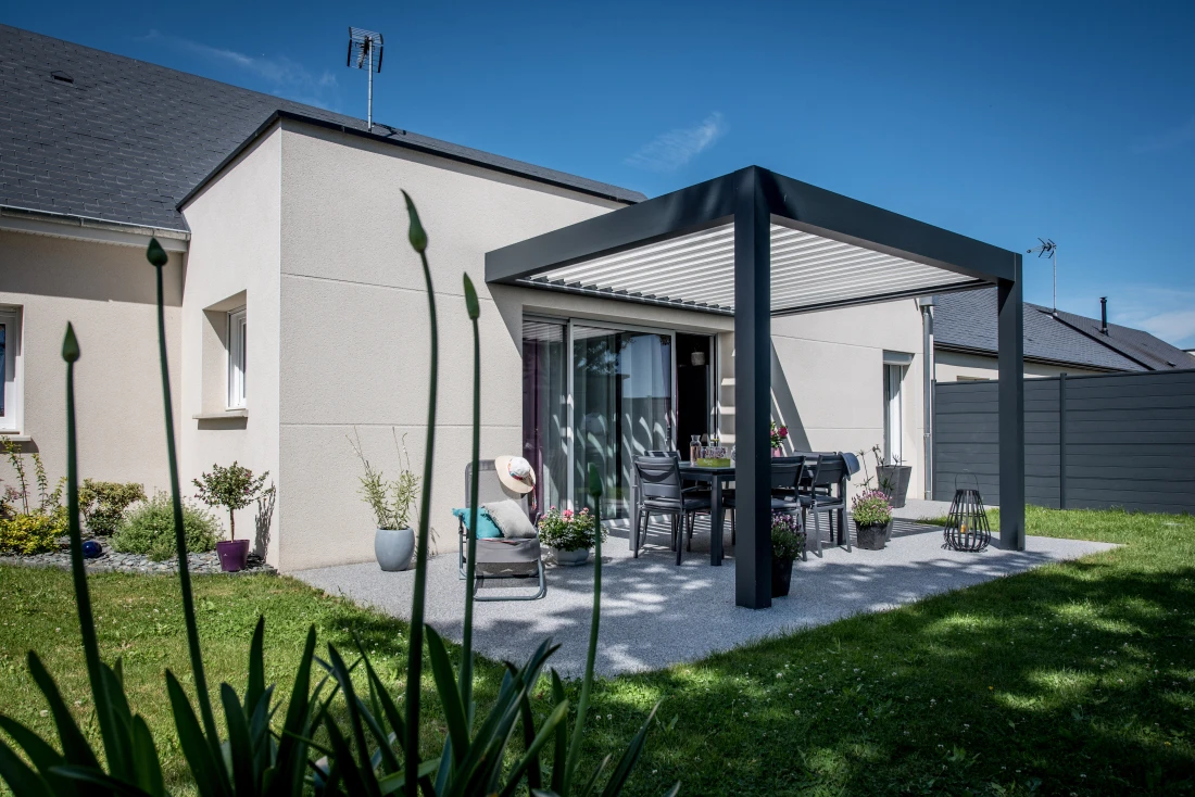 Daniel Moquet am&eacute;nager ses ext&eacute;rieurs