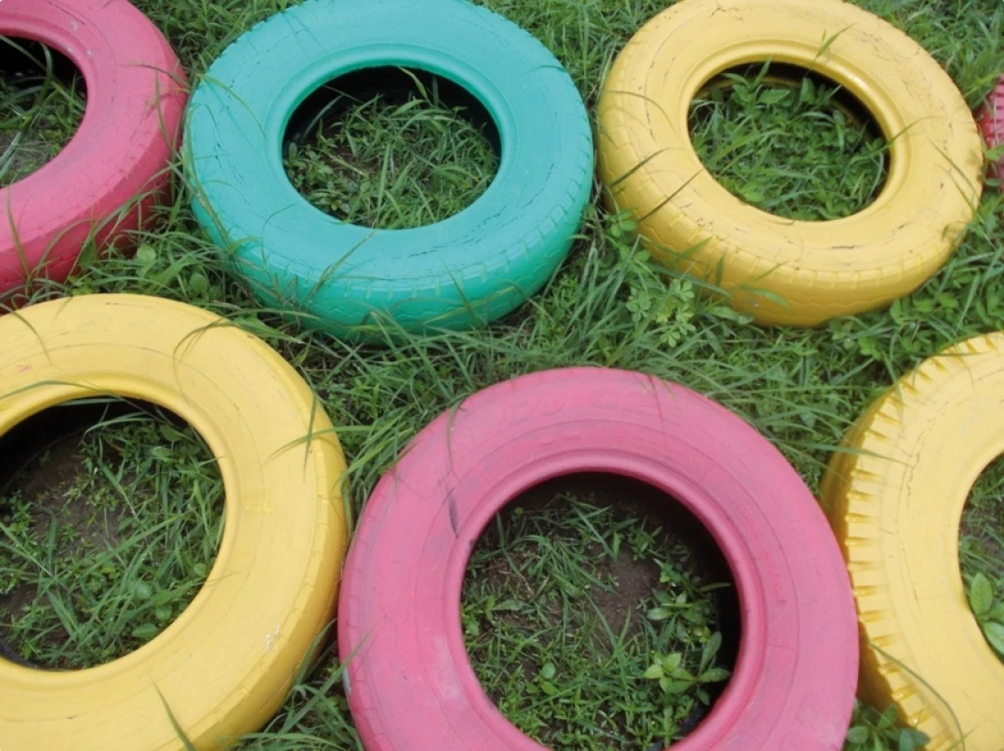 Daniel Moquet pneux aire de jeux