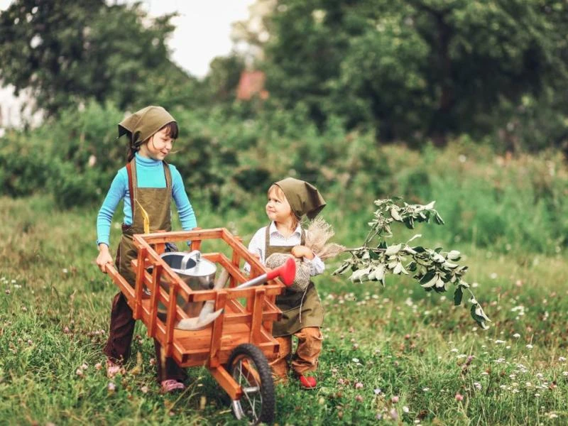 Les outils indispensables pour nos apprentis jardiniers !